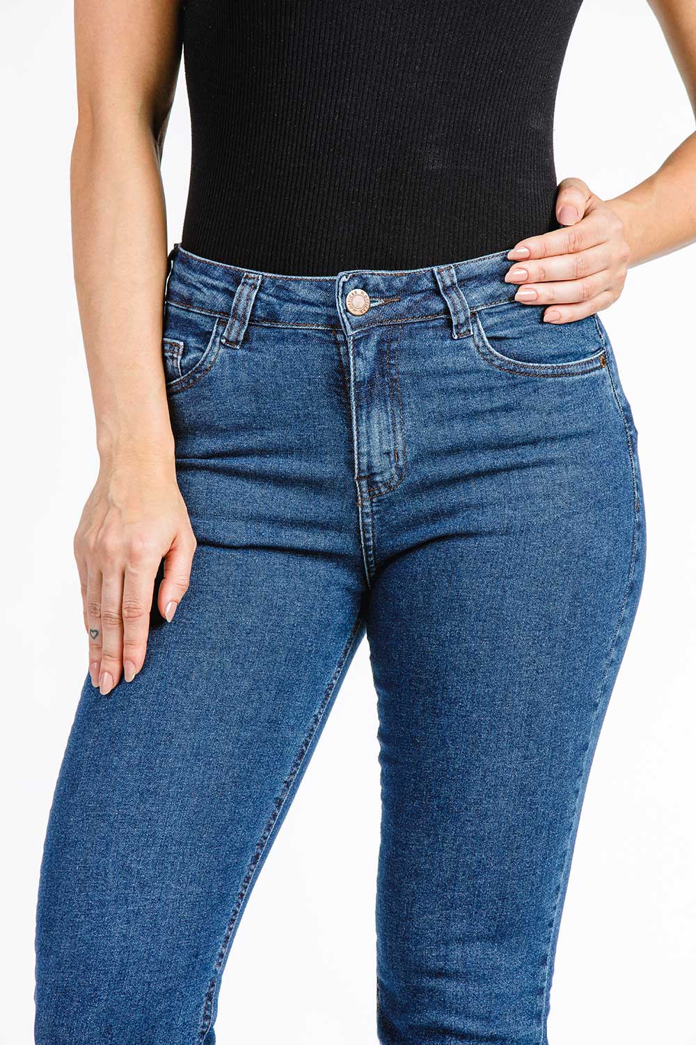 CALÇA JEANS RETA