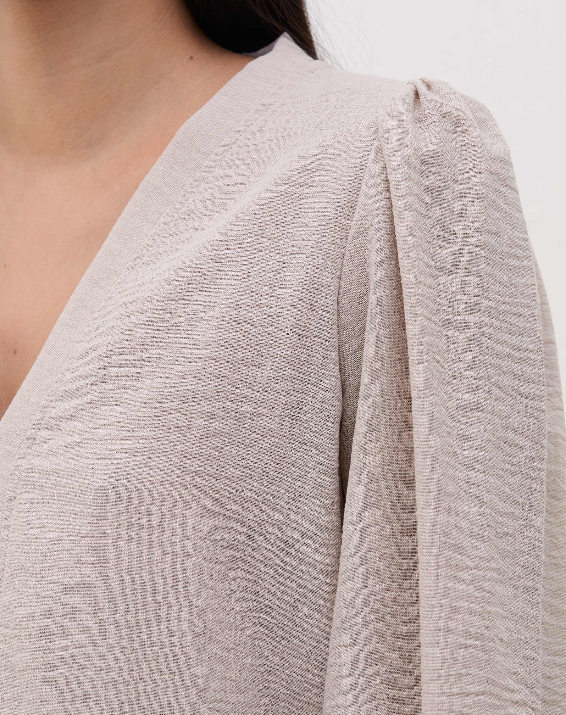 Blusa Manga Longa Decote V