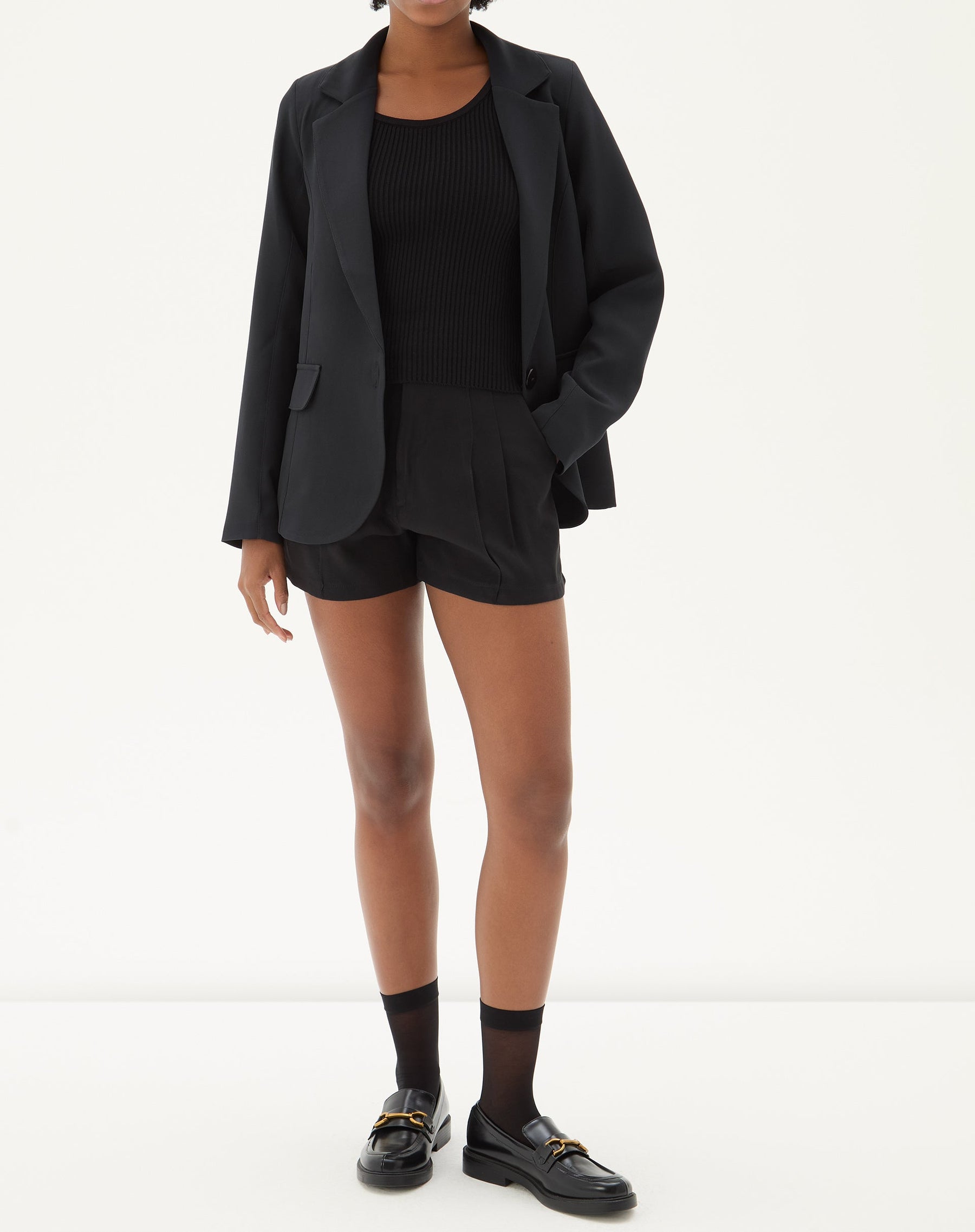 SHORTS CURTO - PRETO